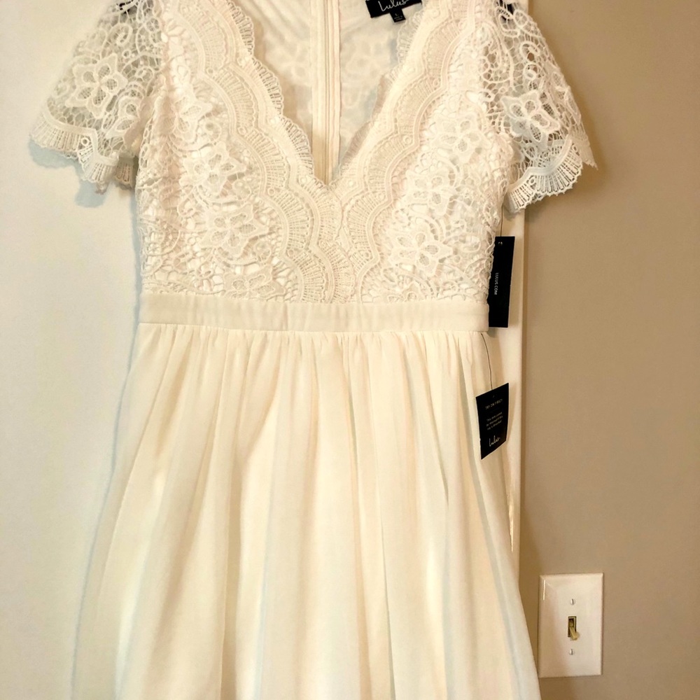 NWT lulus white lace dress!